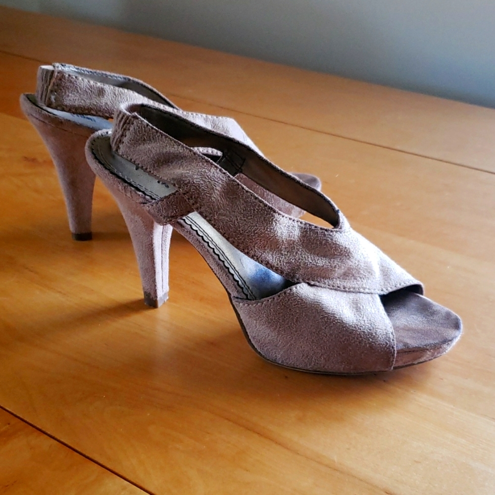 Fioni 4 inch open toe slingback heels